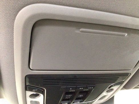 Used 2017 Honda Pilot Elite image 22
