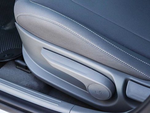 New 2026 Hyundai Elantra SEL Sport w/ Cargo Package FWD image 27