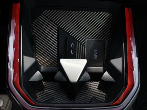 Used 2025 BMW X3 xDrive30i w/ Premium Package image 31