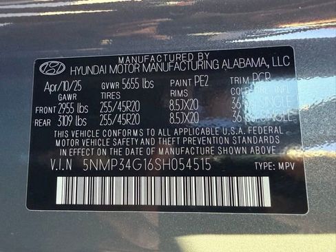 Used 2025 Hyundai Santa Fe Limited FWD image 39