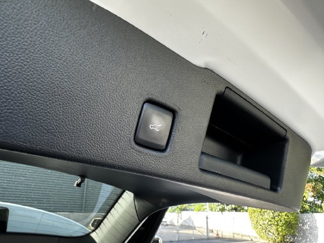 Certified 2023 Ford Escape Active AWD/4WD image 44