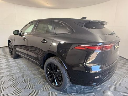 New 2025 Jaguar F-PACE R-Dynamic S image 5