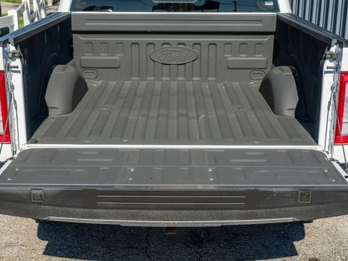 Used 2022 Ford F150 Lariat w/ Equipment Group 501A Mid image 14