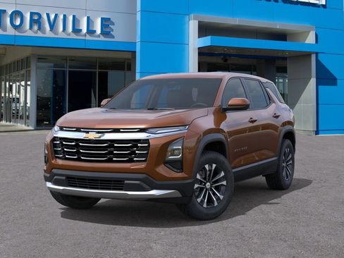 New 2027 Chevrolet Equinox LT FWD image 6