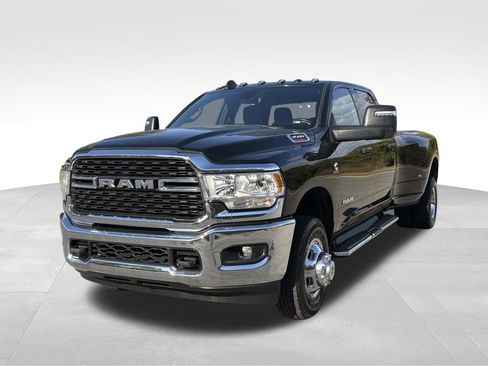 Used 2024 RAM 3500 Big Horn image 7