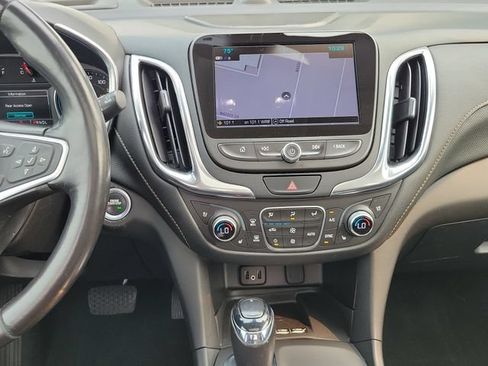 Used 2018 Chevrolet Equinox Premier FWD image 31