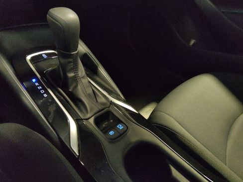 Used 2022 Toyota Corolla LE image 26