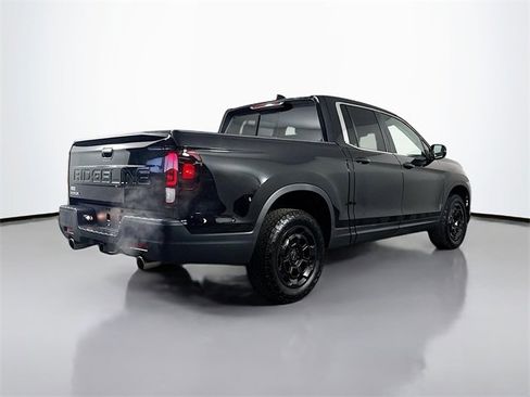 Used 2025 Honda Ridgeline RTL+ image 8