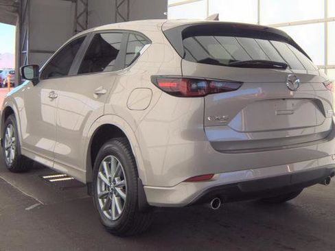 Used 2025 MAZDA CX-5 AWD 2.5 S w/ Preferred Package image 5