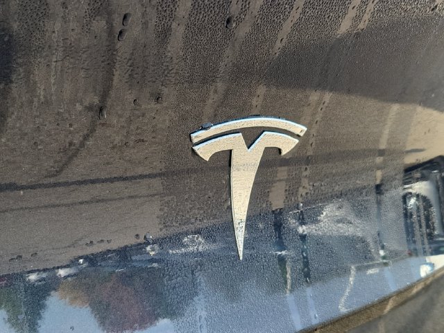 Used 2024 Tesla Model Y Long Range AWD/4WD image 28