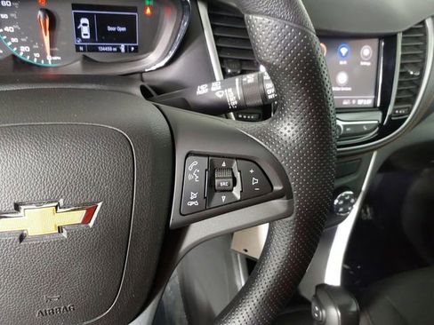 Used 2020 Chevrolet Trax LS w/ Tint and Cruise Package FWD image 26