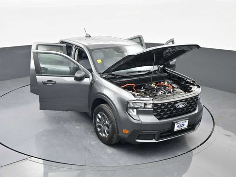 New 2025 Ford Maverick XLT w/ Equipment Group 301A image 63