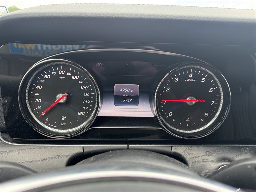 Used 2018 Mercedes-Benz E 400 Coupe image 7