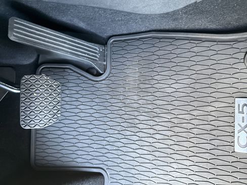 Used 2024 MAZDA CX-5 AWD 2.5 S w/ Premium Package image 17