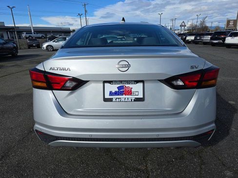 Used 2023 Nissan Altima 2.5 SV image 4