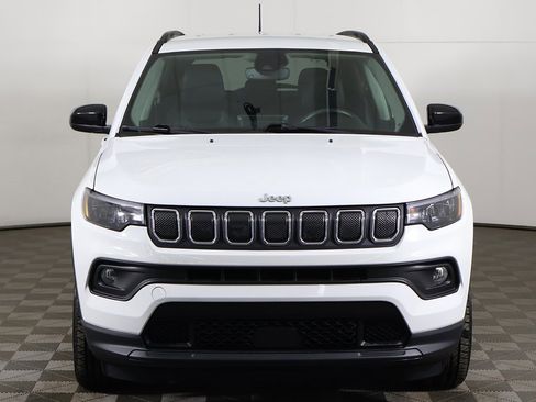 Used 2022 Jeep Compass Latitude w/ Convenience Group image 9