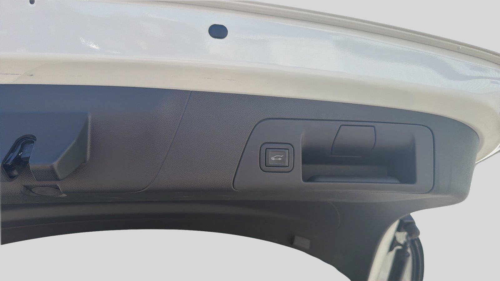 Used 2023 Buick Envision Preferred FWD image 18