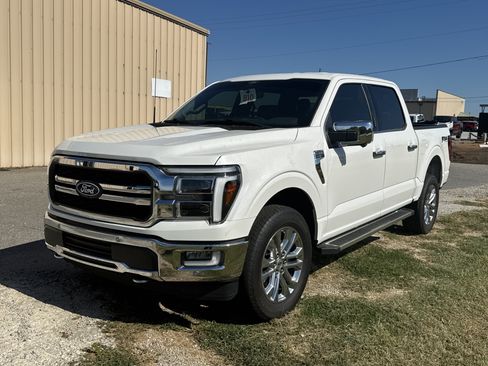 Certified 2024 Ford F150 Lariat w/ FX4 Off-Road Package AWD/4WD image 2
