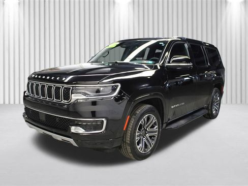 Used 2025 Jeep Wagoneer Series II image 8