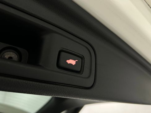 Used 2017 Honda Pilot Elite image 40