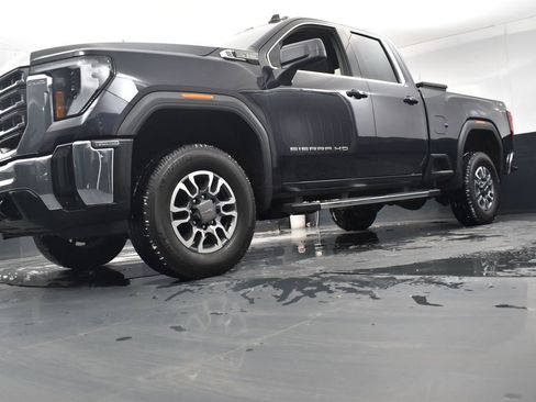 Used 2024 GMC Sierra 2500 SLE w/ SLE Value Package; image 24