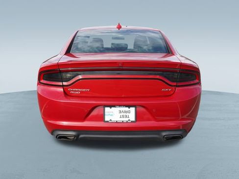 Used 2015 Dodge Charger SXT w/ AWD Plus Group image 8