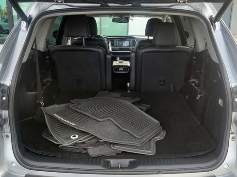 Used 2015 Toyota Highlander Limited Platinum image 30