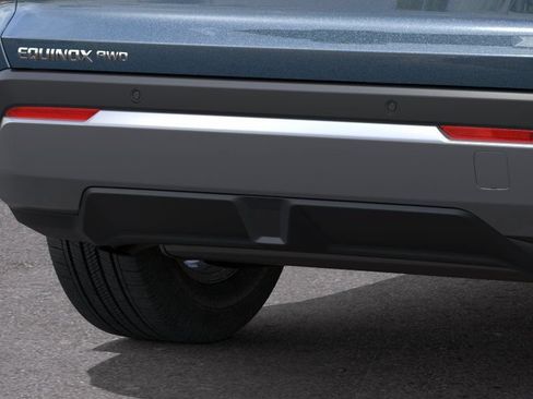 New 2026 Chevrolet Equinox LT AWD/4WD image 14