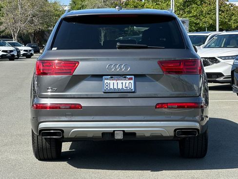 Used 2019 Audi Q7 3.0T Premium Plus w/ Premium Plus Package AWD/4WD image 5