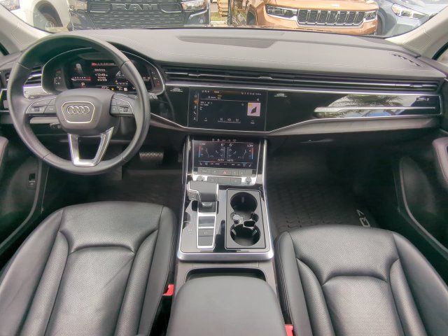 Used 2024 Audi Q7 2.0T Premium Plus w/ Premium Plus Package AWD/4WD image 19