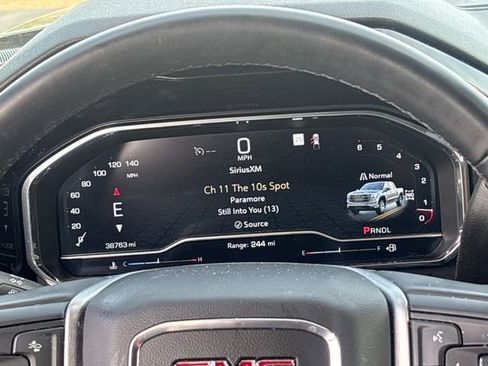 Used 2023 GMC Sierra 1500 Elevation image 15