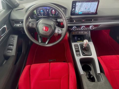 New 2025 Honda Civic Type R image 31