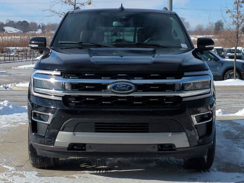 Used 2023 Ford Expedition Limited image 10