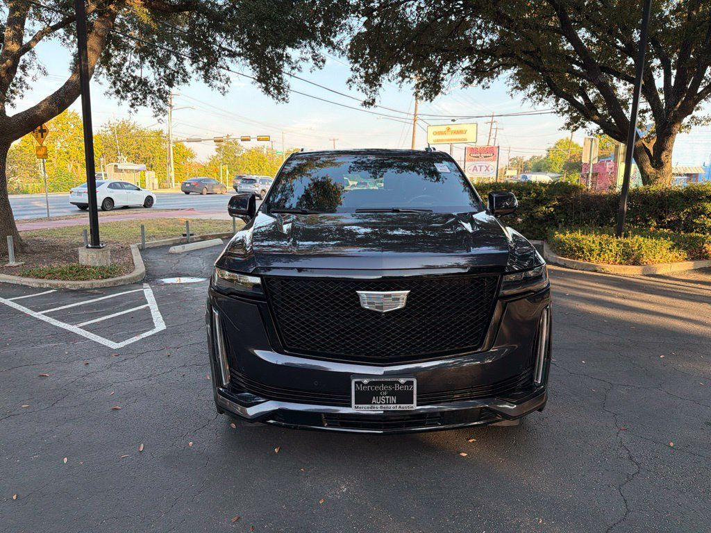Used 2023 Cadillac Escalade Sport w/ LPO, ONYX Package AWD/4WD image 2