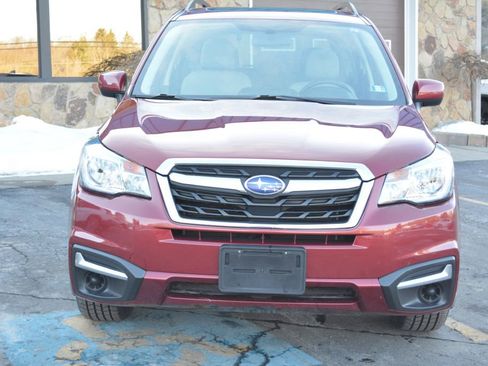 Used 2018 Subaru Forester 2.5i Premium w/ All-Weather Package image 2