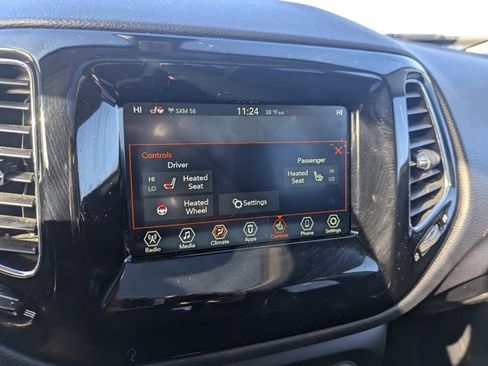 Used 2019 Jeep Compass Altitude image 15