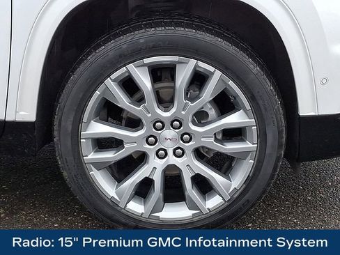 Used 2024 GMC Acadia Denali w/ Super Cruise Package image 11