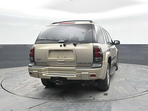 Used 2004 Chevrolet TrailBlazer LS w/ LS Preferred Equipment Group AWD/4WD image 10