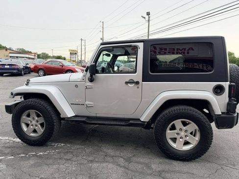 Used 2008 Jeep Wrangler Sahara w/ PWR Convenience Group AWD/4WD image 3