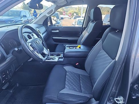 Certified 2020 Toyota Tundra SR5 image 10