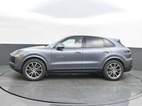 New 2026 Porsche Cayenne image 2