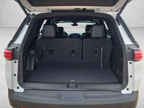 Certified 2023 Chevrolet Traverse RS w/ LPO, Floor Liner Package AWD/4WD image 6