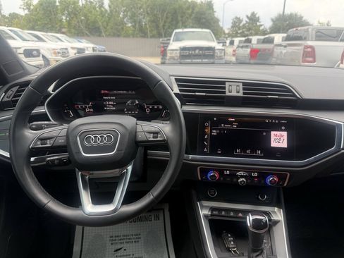 Used 2023 Audi Q3 2.0T Premium Plus AWD/4WD image 21