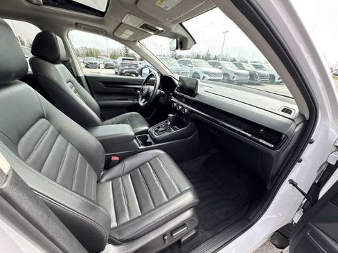 Used 2024 Honda CR-V EX-L image 29