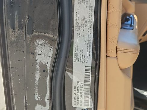 Used 2021 Jeep Grand Cherokee L Summit AWD/4WD image 19
