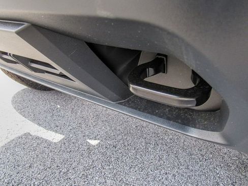 New 2026 GMC Canyon Elevation w/ Convenience Package image 11