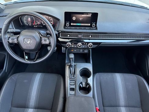 Used 2024 Honda Civic Sport image 13