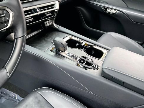Used 2025 Lexus RX 350 Premium w/ Accessory Package (Z1) FWD image 16