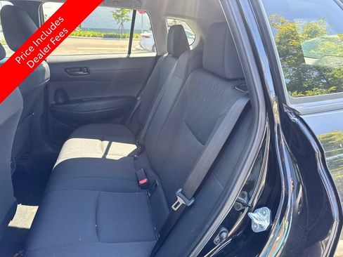 Used 2024 Toyota Corolla Cross LE FWD image 11