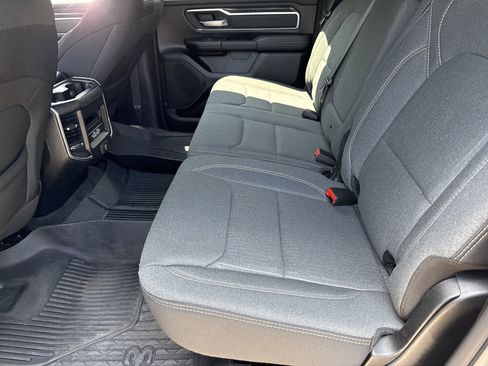 Used 2022 RAM 1500 Big Horn AWD/4WD image 19